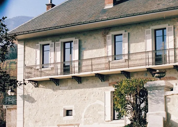 Chateau D'apremont ベッド・アンド・ブレックファスト